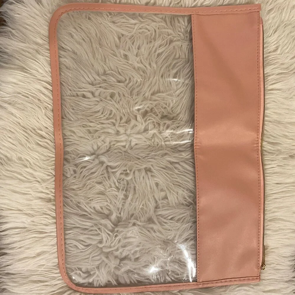SNACKS Varsity Letter Clear Travel Bag - 16